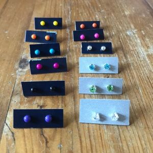 Bundle of 12 pairs of earrings